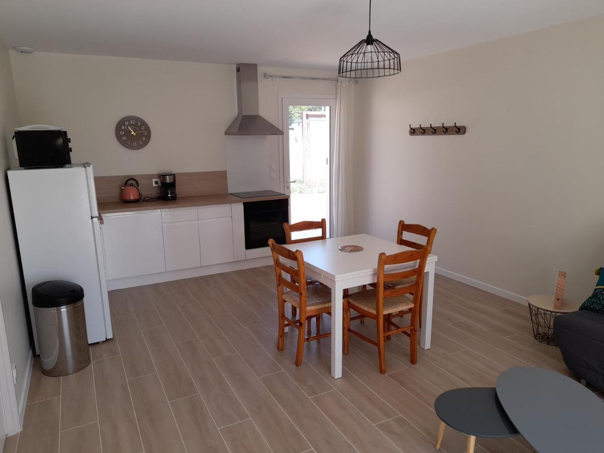Le Logis De Gatseau Apartment Les Mathes Exterior photo